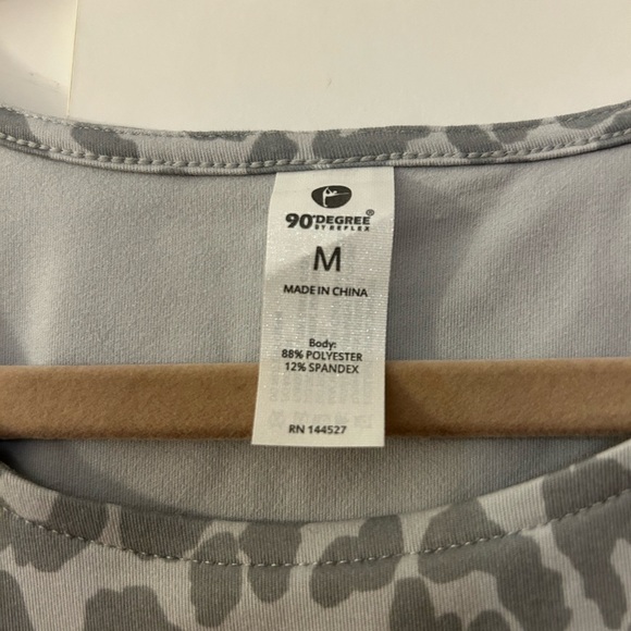 Leopard Pattern Tie Back Tank Top - Picture 3 of 7